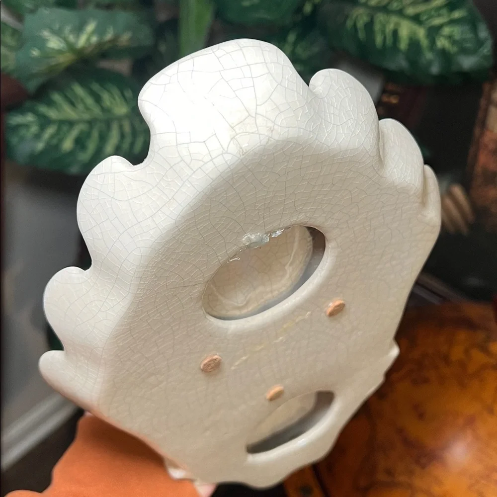 VTG Italian Crackle Glaze Ceramic Clam Shell Ornate Floating Wall Shelf